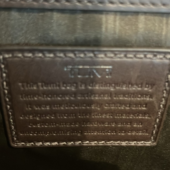 TUMI luggage carry-on - Picture 5 of 11